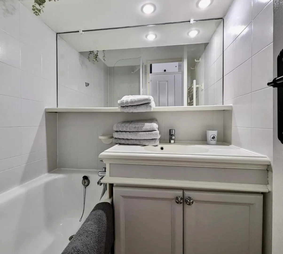 Les Restanques 2058 Rez De Jardin Apartment Grimaud